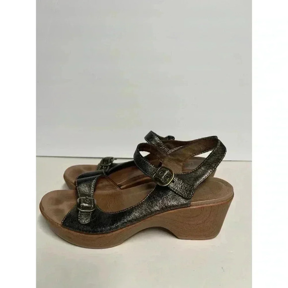 Dansko shoes - Picture 2 of 6